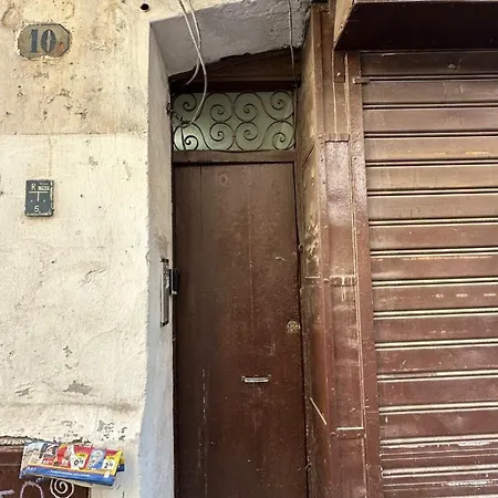 Nicuzza Loft Apartament *